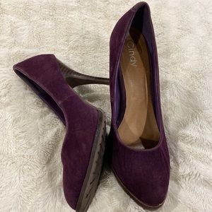 Purple Cindy pumps